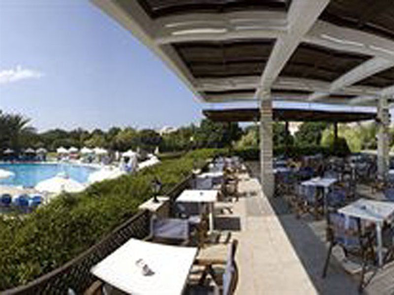 Avanti Hotel Paphos Ngoại thất bức ảnh